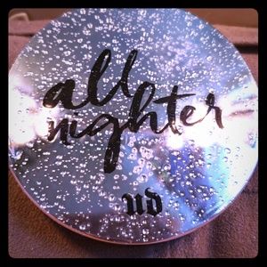 Urban Decay All Nighter Waterproof Setting Powder